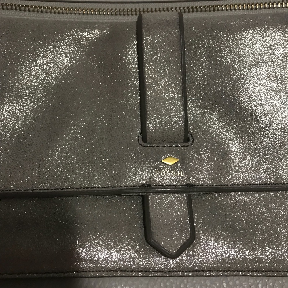 Fossil Crossbody Bag - Picture 2 of 7